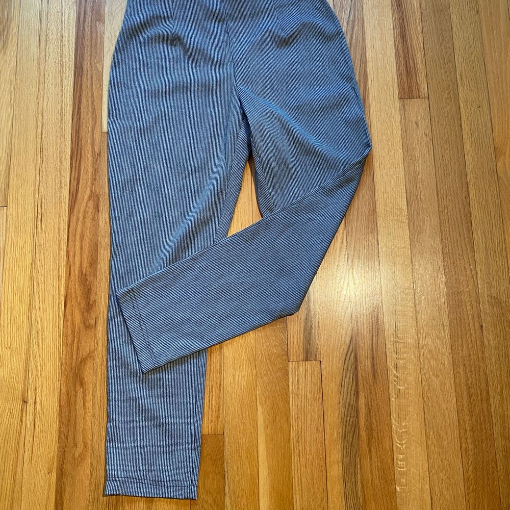Calvin Klein Black and White women pants